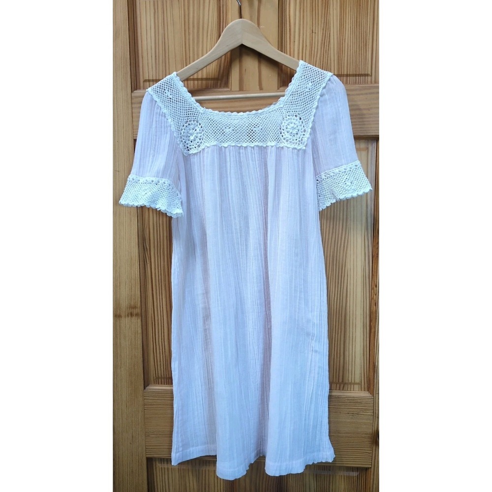 Vintage Union Made Pink Sheer Nightgown White Crochet Yoke Cuffs Sz Medium